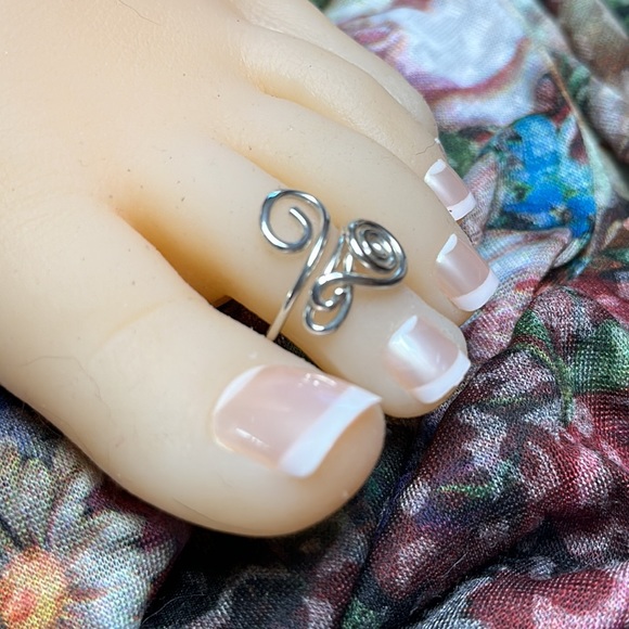 Sterling Silver Toe Ring- Adjustable Unique Toe Ring- midi/knuckle Ring- FS#31 - Picture 4 of 7